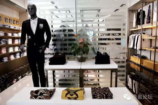 黃巖港伯工廠店秋冬新品上市，男女裝白搭時尚，國慶優(yōu)惠搶先看